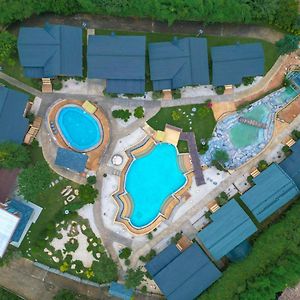 Soundless Resort